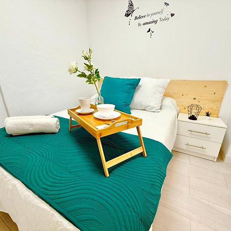 Casanova Apartments - Centro 2 Rooms Huelva Bagian luar foto